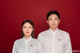 真巧！新人7月1日领证编号刚好是100图片