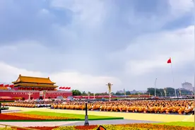 “我一直鼓掌没有停，手都拍红了！”图片