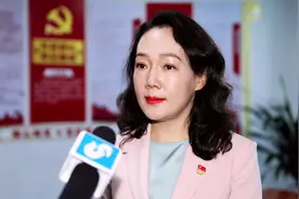 恒丰银行党委书记、董事长陈颖：对党绝对忠诚 践行为民初心视频封面