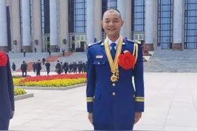 24年来救过很多人，刚荣获“全国优秀共产党员”的杭州消防员：想兢兢业业一直做下去图片