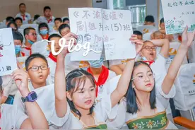 水果湖第二小学毕业典礼，毕业班表演节目感恩母校图片