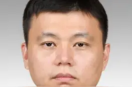 “当年明月”，已任上海市政府研究室副主任图片