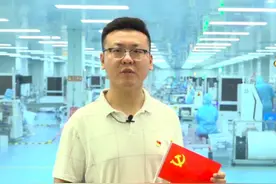 庆祝大会和文艺演出的定制口罩，是他们封闭20个昼夜制成图片