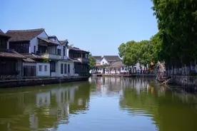 在上海“最边缘的古镇”，桥桥有庙，庙庙有桥图片