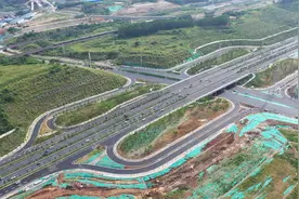 双向八车道！翠竹路开放通车，凤岭北片区交通更便捷图片