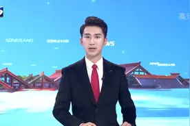 松江区庆祝中国共产党成立100周年主题展开幕 区领导参观展览并重温入党誓词视频封面
