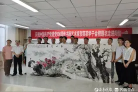 数位艺术家齐聚阳信县第一中学挥毫泼墨别样献礼建党百年图片