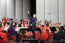 奏响吕其明的经典电影配乐，上海民族乐团演绎“我们心中的歌”图片