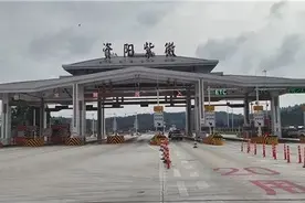 成资渝高速公路7月9日零时开始收费，你关心的收费标准来了！图片