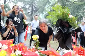 “多希望与您同享盛世春光”：陈延年就义日，多地民众祭奠图片