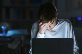 终于找到长胖的理由了！你的“胖”可能与“这个行为”有关图片