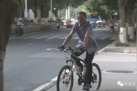 乐山老人千里走单骑，一路向西去西藏图片