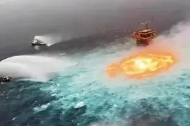 大火！墨西哥湾再次遭遇油气泄露图片