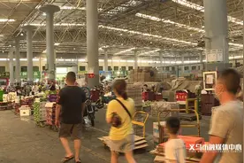 价格“大跳水”！这种进口水果一口气吃个饱图片