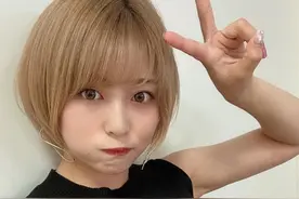 颜值身材都是满分！岛国美颜系正妹“百濑りえ”美照图片