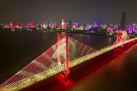 风华之城·武汉｜大江大湖：从保卫到建设，江城人坚韧不拔图片