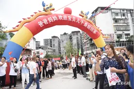 石柱男子5岁被拐，30年后终于回家了图片