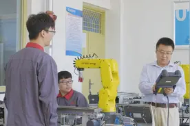 山东工业职业学院：职教兴校路正宽图片