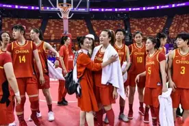 山东三人在列！中国女篮12人奥运名单出炉，全力冲击奖牌图片