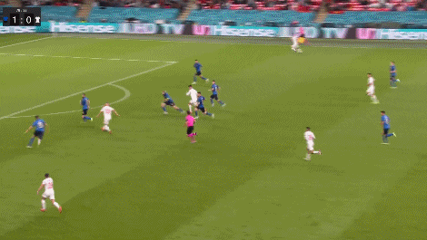 莫拉塔单刀破门，西班牙1-1扳平意大利图片