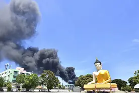 泰国工厂爆炸事件第三天：八万人受影响，复燃、爆炸危险仍在图片