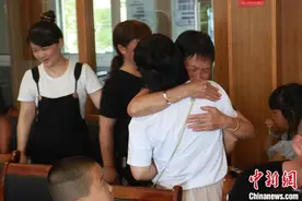 大数据成功寻人：浙江黄岩夫妻与女儿失散39年再相聚图片