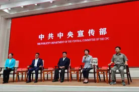 我国圈养大熊猫已达633只，为1990年的6倍多图片