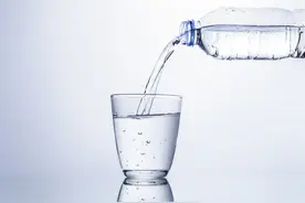今麦郎的“熟水”梦，难熟图片