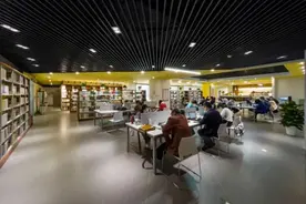 好消息！南京各区图书馆延时开放啦图片