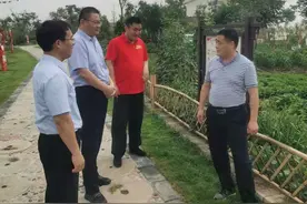 28家市直部门结对87个农村社区 宿迁有序推进“党旗飘扬 幸福农房”专项行动图片