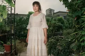 穿“洛丽塔”的中年女人图片