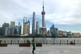 绝美滨江新增观景“C位”，北外滩国客中心码头正式向公众开放图片