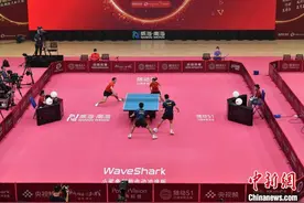 中国国家乒乓球队奥运热身赛在威海开赛图片