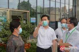 黎春秋：加快建设大湘西区域医疗卫生中心图片