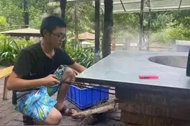 四川男孩高考前一天父亲去世，他婉拒捐助：想靠自己奋斗图片