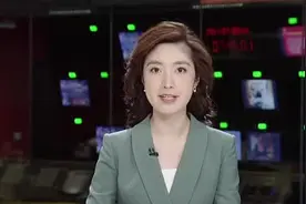 上海：交警加强执法  “骑乘电动自行车不戴头盔”罚款30元视频封面