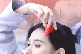 奈雪贵妇级「霸气莓莓子」上线，水果茶界天花板来了图片