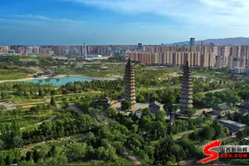 美景醉游人 太原市双塔公园开园迎客啦图片