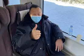 是白衣天使也是医学“园丁”，他们在以医者之名传道授业解惑图片