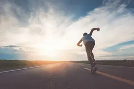 五句话，送给认真生活的你图片