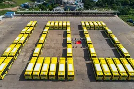 海口投用198辆纯电动公交车图片