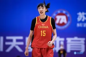 剑指总冠军？四川女篮官宣韩旭&吴迪加盟 球队已引入四名国手图片