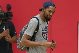 杜兰特：很失望奥运会空场举办，但可以理解图片