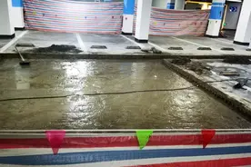 新小区地下车库为何挖了10多个“水塘”？竟然是为了“修漏”图片