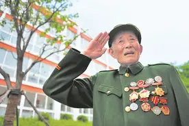 永葆革命本色的战斗功臣孙景坤：深藏功名，初心如磐图片
