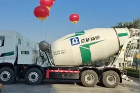绿动中原 郑州批量三一纯电动搅拌车完美交付图片