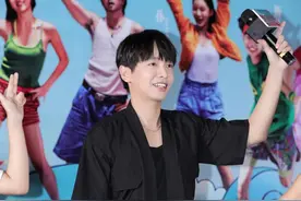 江西小伙彭昱畅首次歌舞演绎《燃野少年的天空》图片