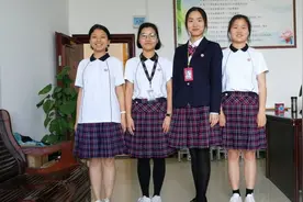 厉害了！这个高考614分的文科女生 是泸州第一个被录取的女空军飞行员图片