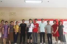 厉害！六名初中同班同学被清华北大提前录取图片