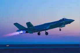 西方对歼20作出最高评价：是首要的空中威胁图片